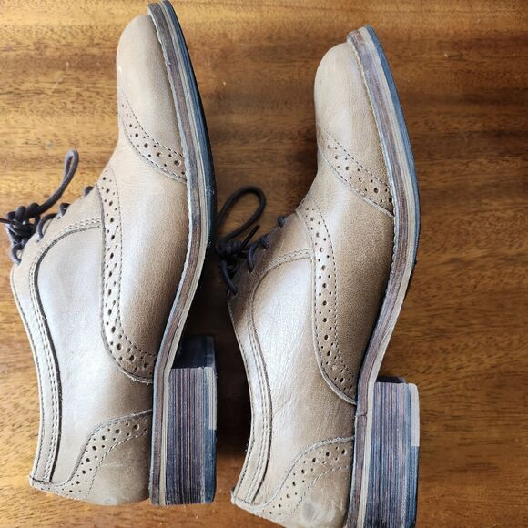 Wolverine Brown Leather Brogue Wingtip Oxford Dress Shoes Lace Up Mens Size 5